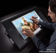 设计师的电子画板，用最自然的方式手绘数码设计图，近5000美刀 - Cintiq 24HD Touch by Wacom