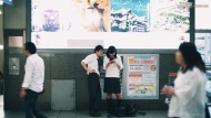 日本学生的初恋情结，时常是这样发生的。